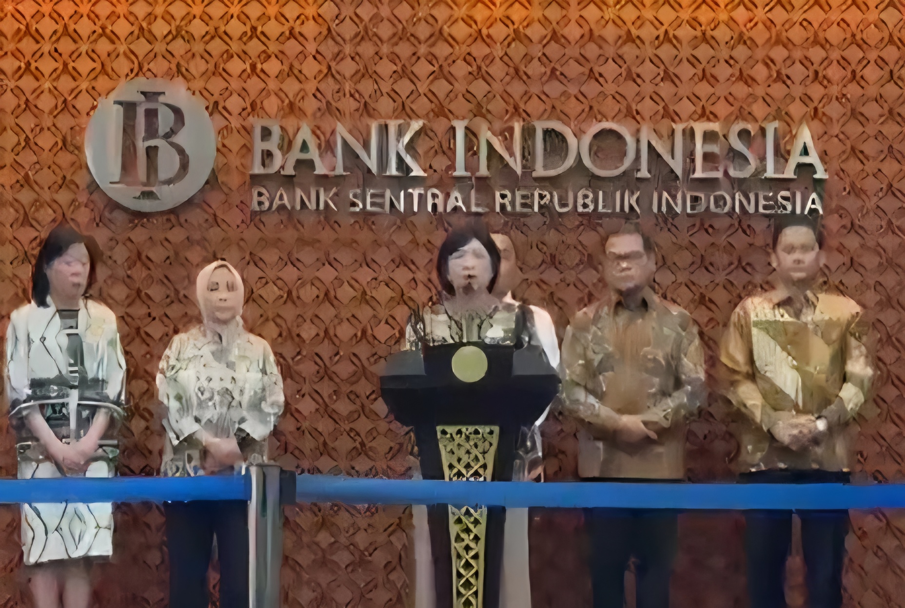 Di Balik Mundurnya Perry Warjiyo: Tekanan Politik dan Ujian Independensi Bank Indonesia