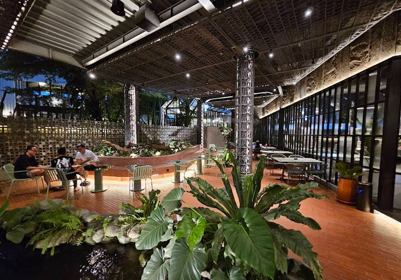 5 Kafe di Bogor yang Nyaman Buat Work From Cafe! WiFi Cepat, Colokan Banyak, Suasana Tenang