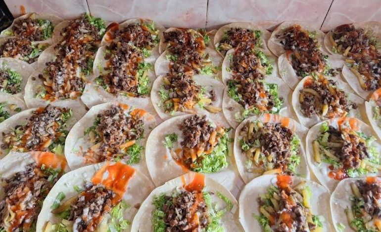 Lezat dan Halal! Kebab Palestine Uncle Hasan Bawa Rempah Asli Gaza ke Bogor