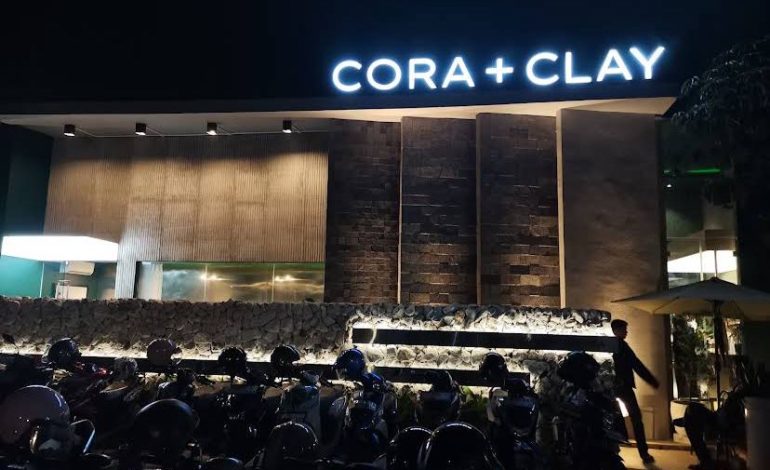 Ramai Dibicarakan, Ini Alasan Generasi Muda Betah Berjam-Jam di Cora Clay Cafe