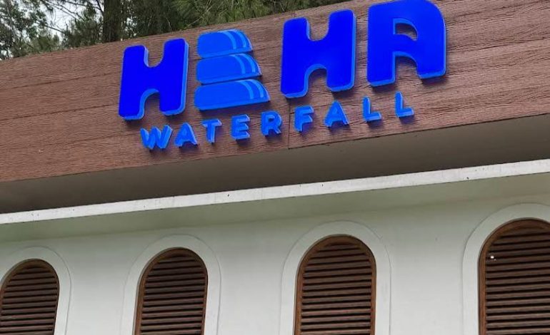 HeHa Waterfall Cafe Bogor Jadi Destinasi Ramah Keluarga, Lengkap dengan View Air Terjun Raksasa