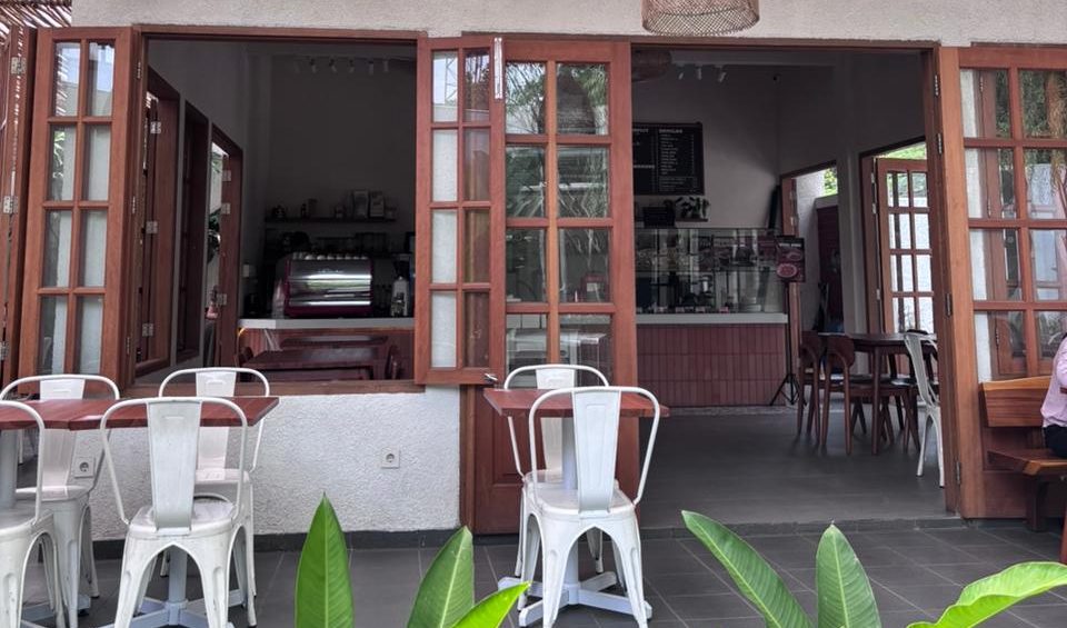 Warung Hagia Bogor Tawarkan Sajian Rumahan Menggugah Selera dengan Nuansa Tradisional Modern