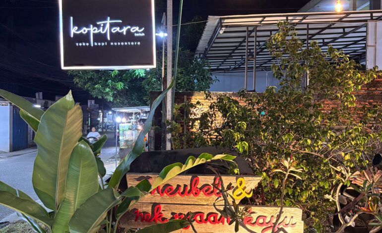 Kopitara Berkah dan Sensasi Nongkrong Vintage Artsy yang Bikin Lupa Waktu