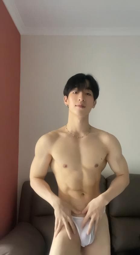 sex Hot korean muscle boy show dick