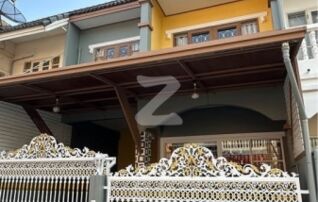 3 Beds 3 Baths - Townhouse หมู่บ้านสินทวี การ์เด้น, ถนน อนามัยงามเจริญ, บางขุนเทียน, กรุงเทพมหานคร, กรุงเทพมหานคร 10150, ประเทศไทย ขายบ้าน : เจ้าของขายเอง (งดรับนายหน้า)