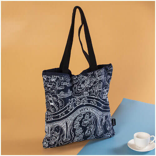 canvas bag with zipper