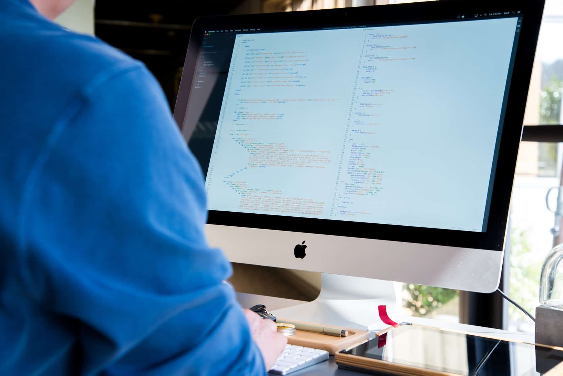 What Are Exclusive Benefits of Hiring Dedicated Developer India? - TechLogitic