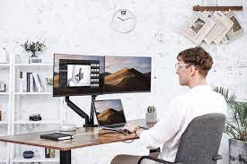 Things to consider while purchasing the Monitor Arm - Copysta