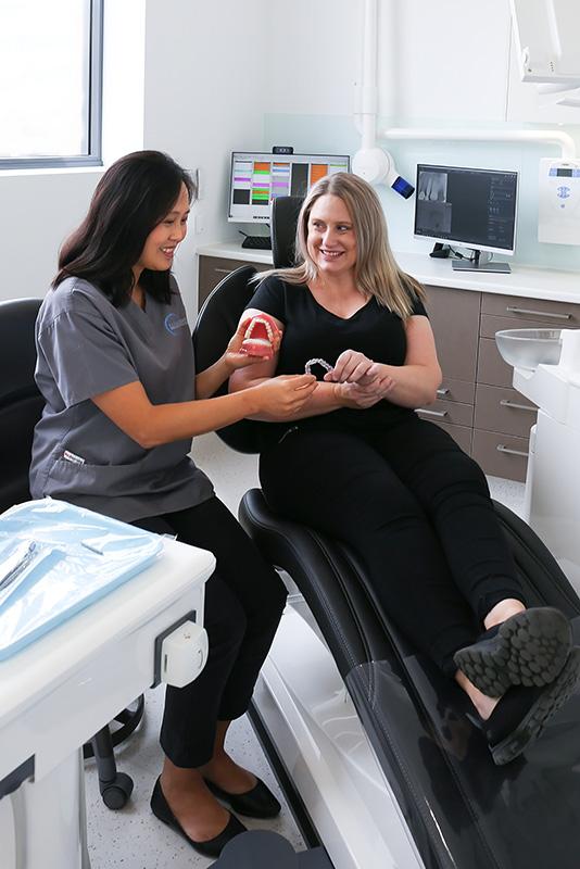 Things To Consider When Hiring Dentist Service And Clinic For Us