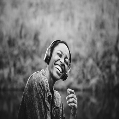 Female Artists Making to the List of Blues Singers in Colombia – Allen B Music
