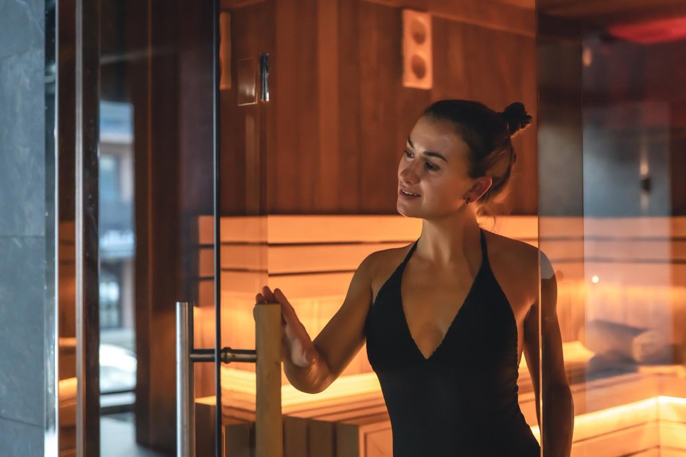 Why Choosing a Gym with Sauna in NYC Can Supercharge Your Fitness Journey