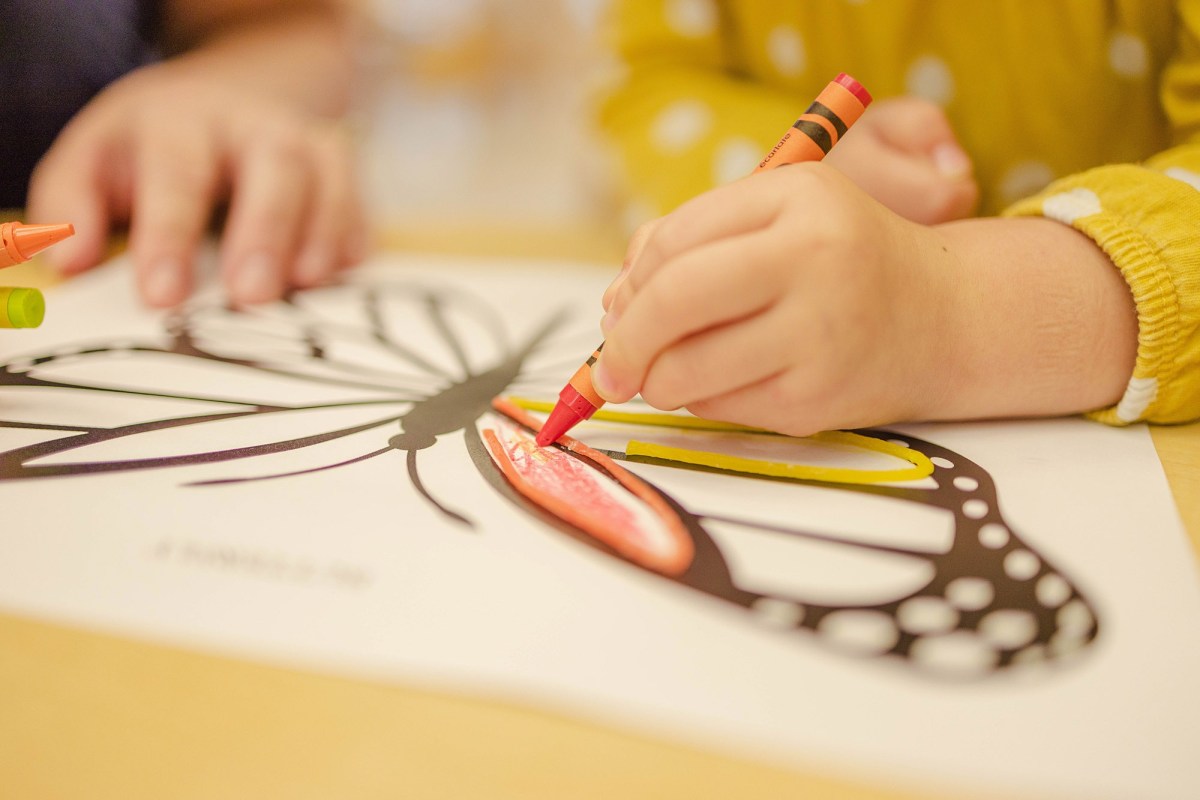 Children’s Therapy Session Stirling: Building Confidence Through Creativity – Playstufftherapy
