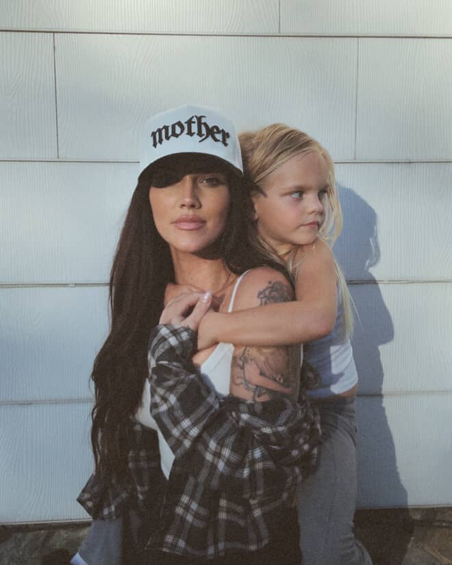 Celebrate Togetherness with Mommy and Me Hoodies in Style                      – GREEDY BABY