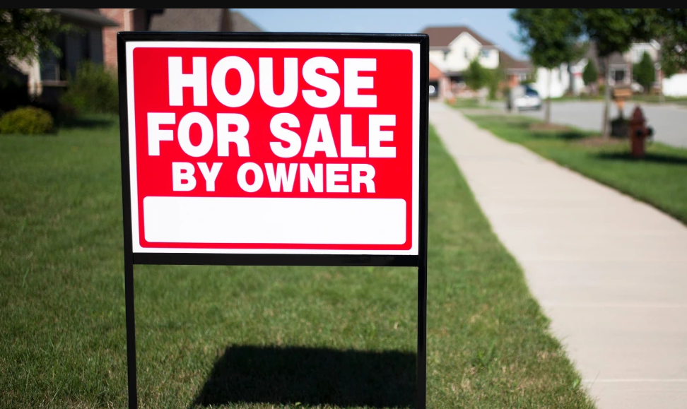 Should You Sell Your Home on Your Own?