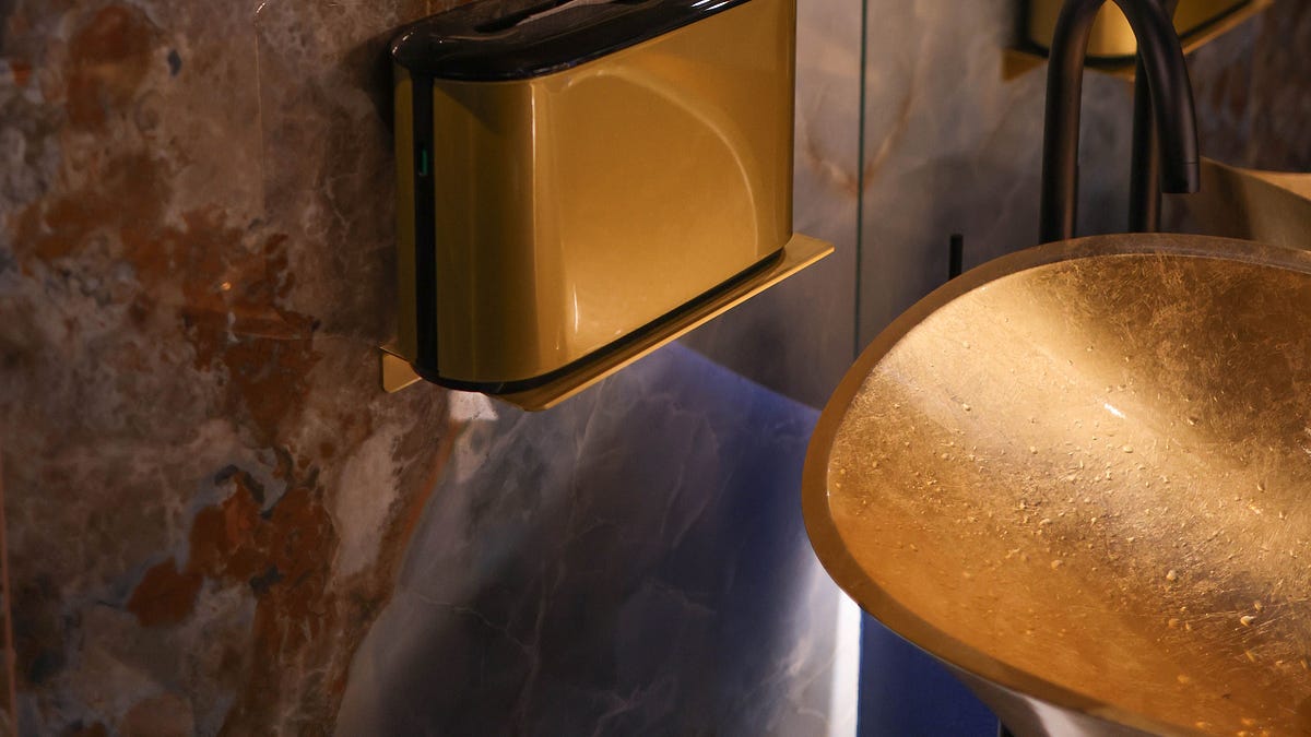 Combine the Style and Functionality for Modern Homes by Using Faucet Singapore