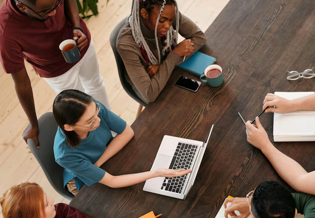 The 2025 playbook for employer branding: what companies must do now