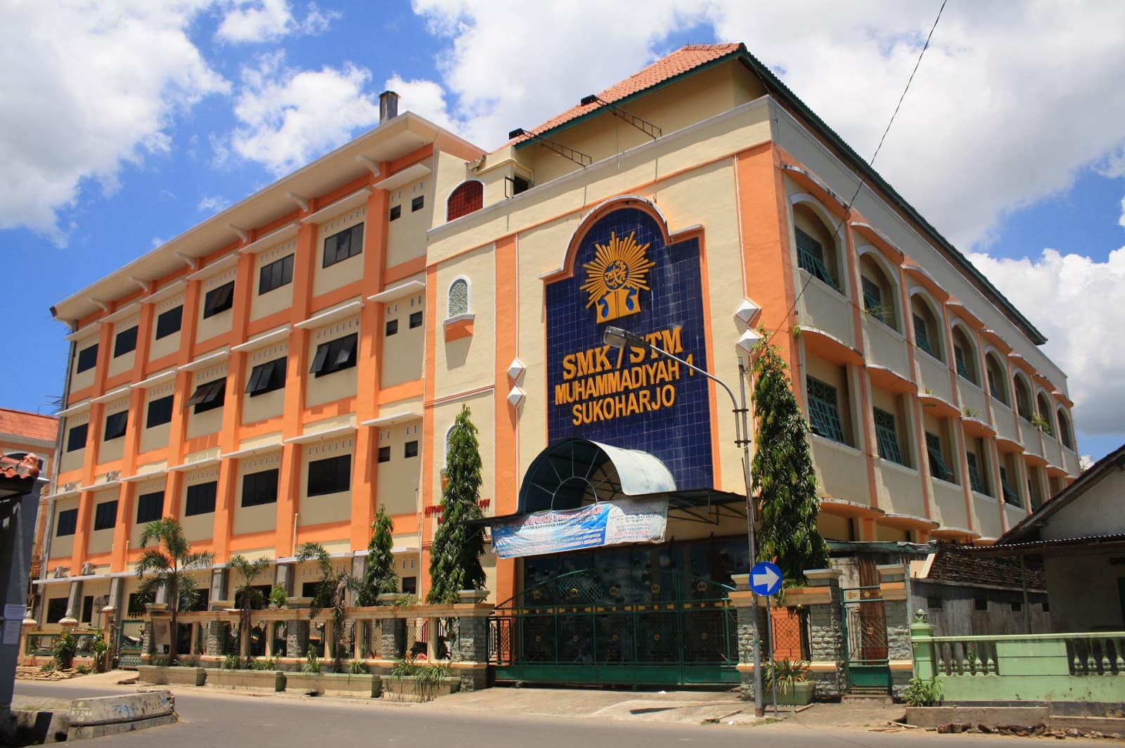 TopLoker.com Sambangi SMK Muhammadiyah 1 Sukoharjo: Siap Menggenggam Masa Depan!