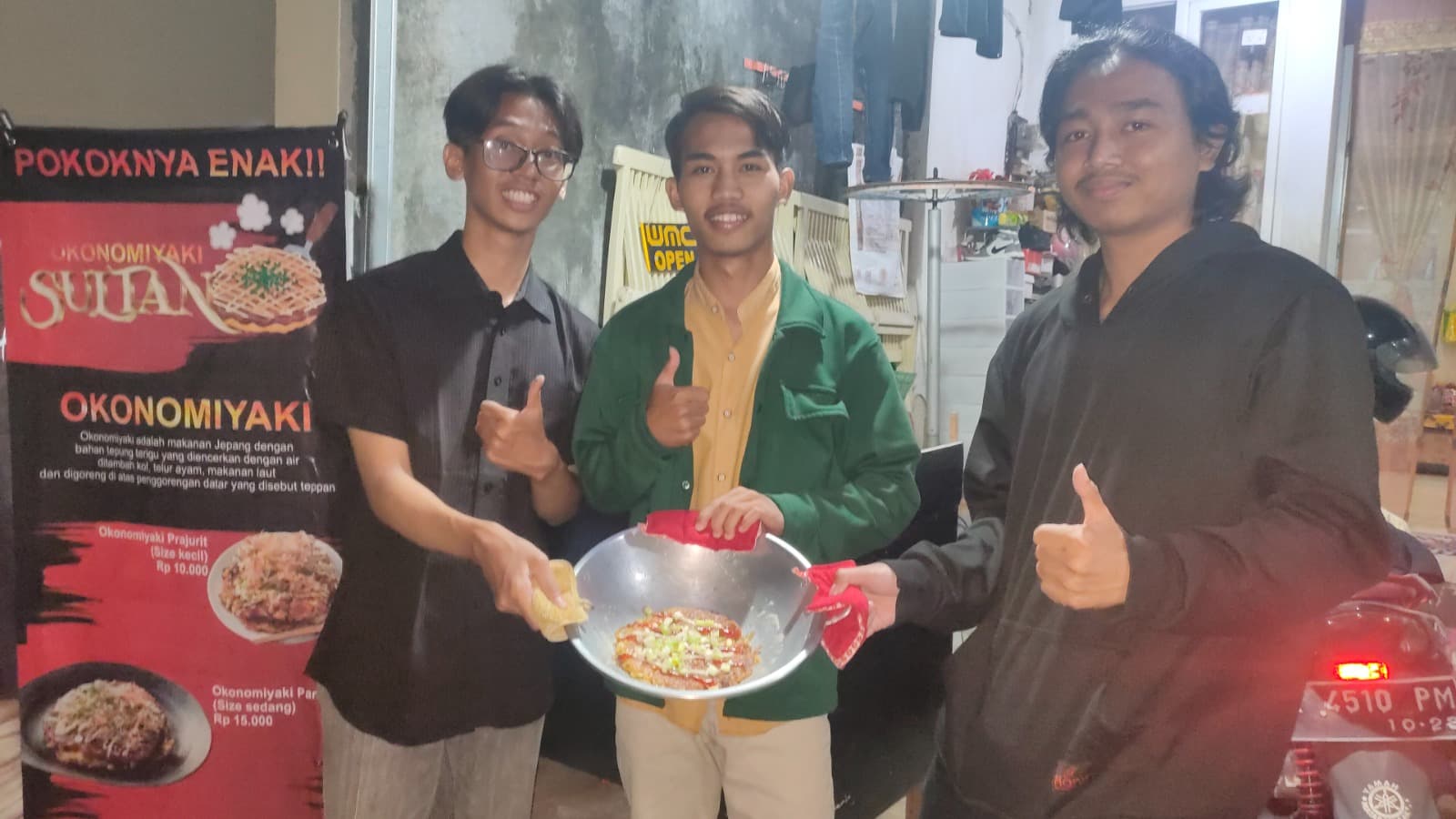 INOVASI KULINER JEPANG DENGAN CITA RASA NUSANTARA UKM KEWIRAUSAHAAN UNIVERSITAS STEKOM