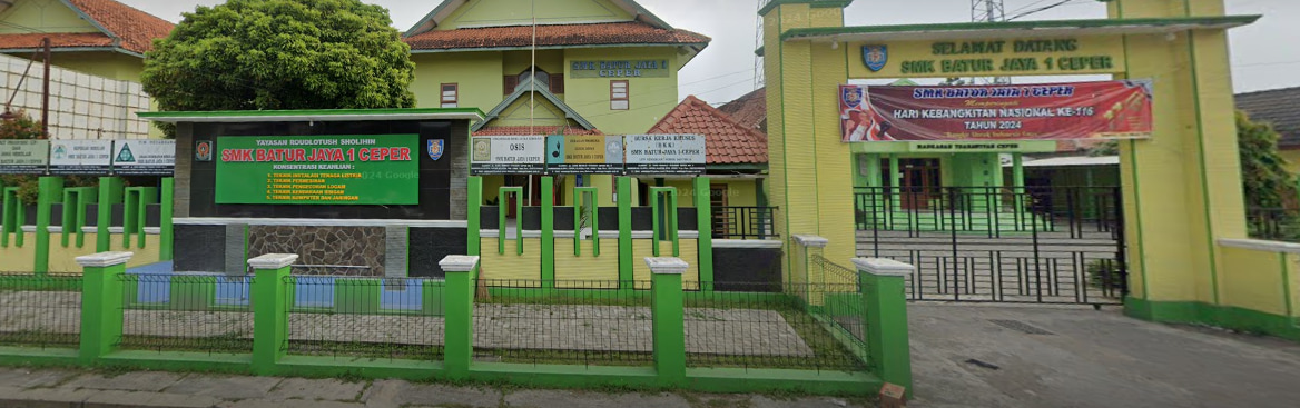 Sosialisasi TopLoker.com dan Universitas STEKOM di SMK Batur Jaya 1 Ceper: Mempersiapkan Generasi Muda untuk Sukses di Dunia Kerja