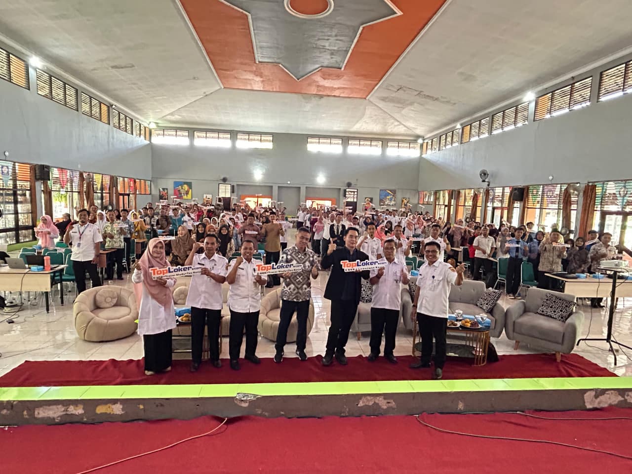 Toploker.com Bersinergi dengan Industri untuk Memperkuat BK/BKK SMA/SMK se-Kabupaten Tegal