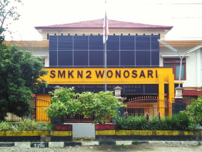 Kunjungan Inspiratif Pa Josh dan Pa Wikan ke SMKN 2 Wonosari: Mengukir Kolaborasi Hebat Bersama TopLoker.com