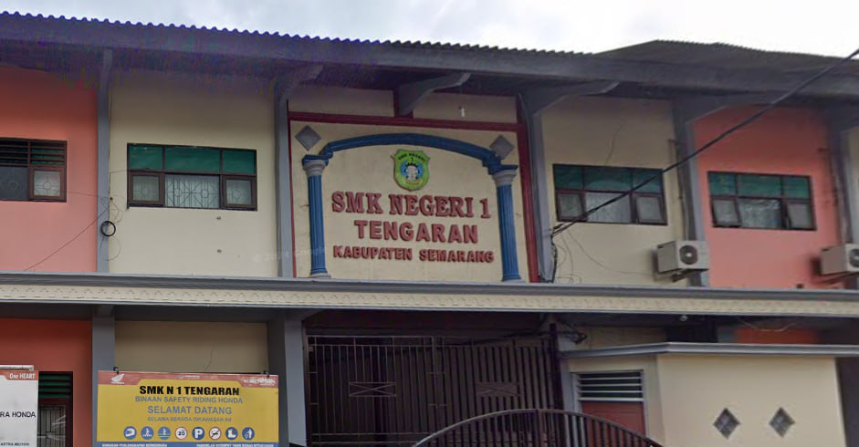 Universitas STEKOM Berkolaborasi dengan Toploker.com dalam Acara Project Based Learning TEFA di SMKN 1 Tengaran