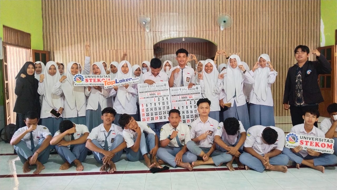 Sosialisasi PMB Universitas STEKOM dan Toploker.com di SMA Muhammadiyah 04 Andong: Membuka Peluang Karier dan Pendidikan bagi Siswa
