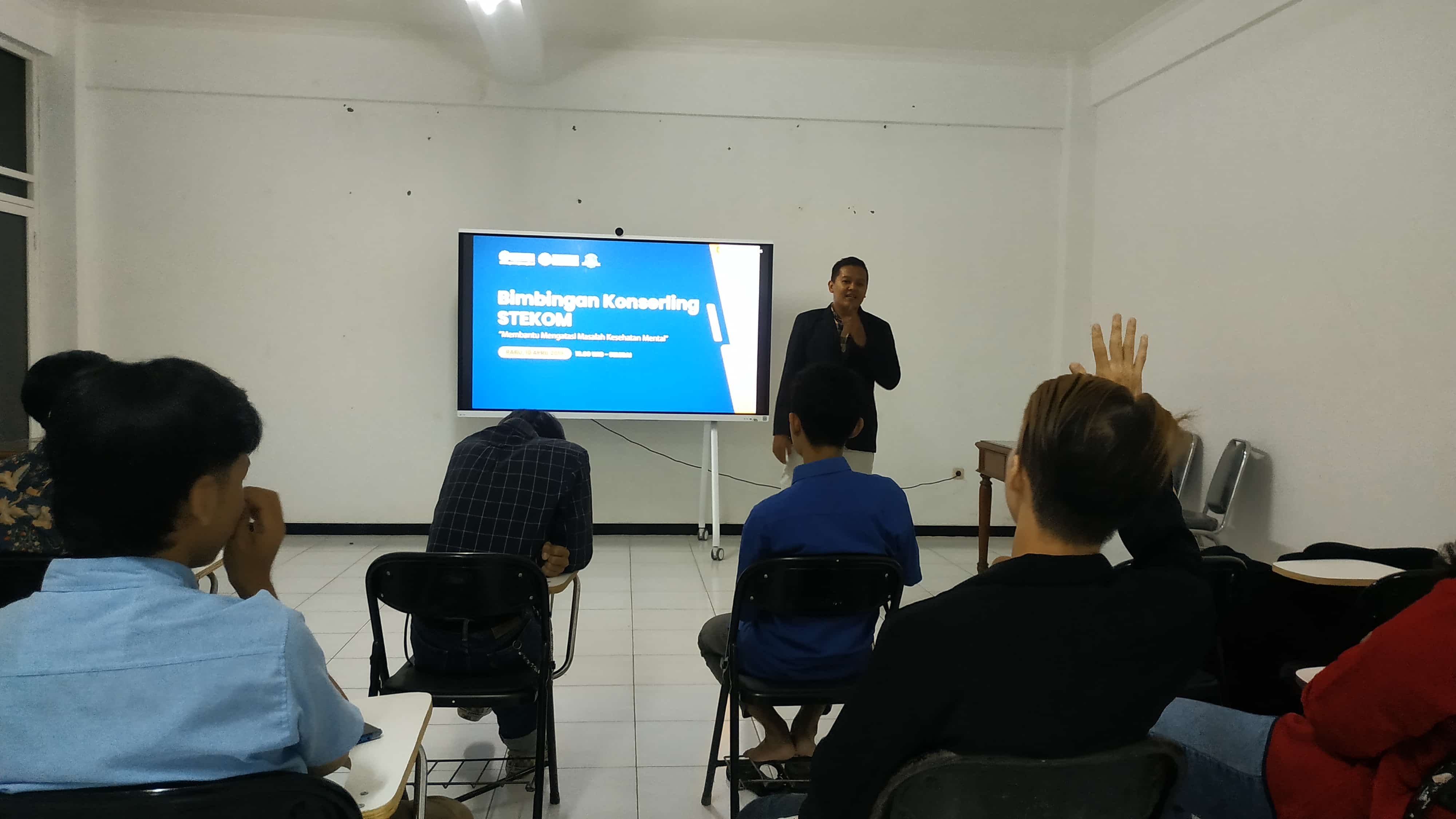 Bimbingan Konseling STEKOM Membantu Mengatasi Masalah Kesehatan Mental