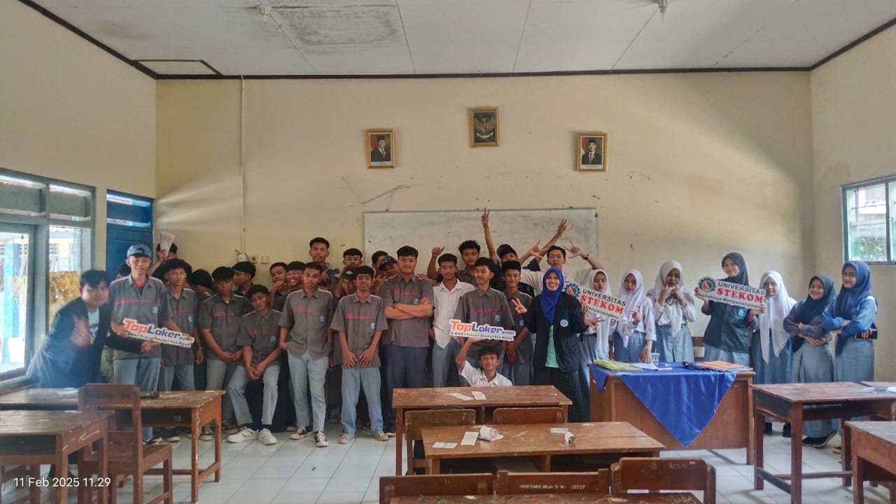 Kunjungan Universitas STEKOM: Sosialisasi PMB dan TopLoker.com di SMK Muhammadiyah 5 Karanggede