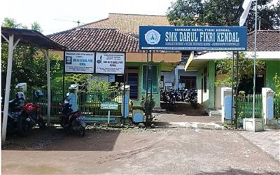 Menyiapkan Lulusan Siap Kerja, TopLoker.com Mengunjungi SMK Darul Fikri Kendal