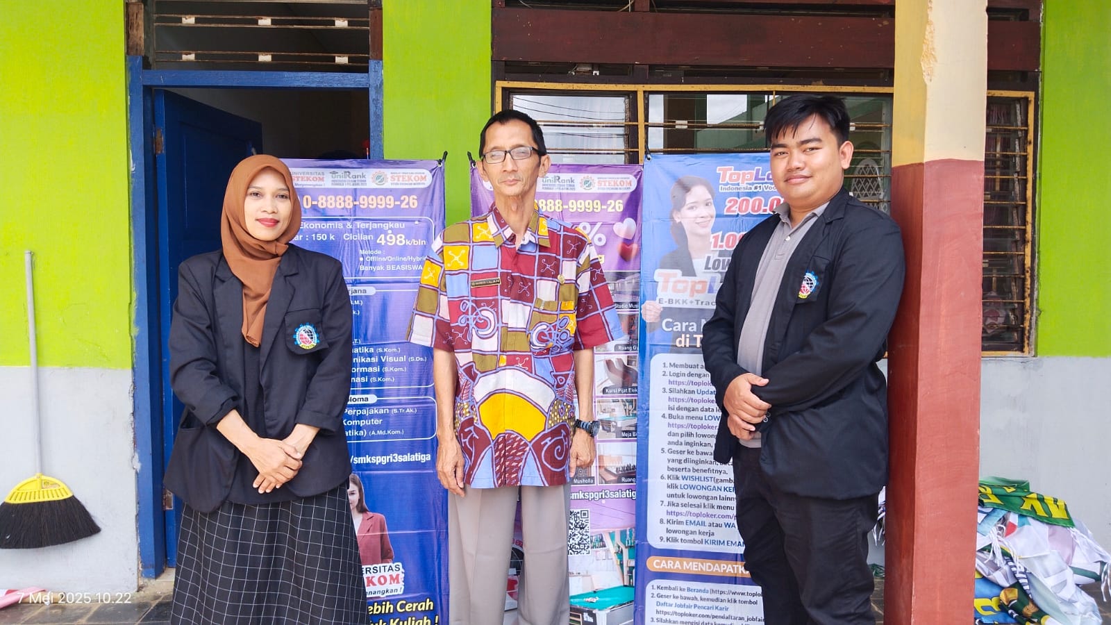 Universitas STEKOM dan TopLoker.com Jalin Silaturahmi dan Perkuat Kerja Sama PMB di SMK PGRI 3 Salatiga