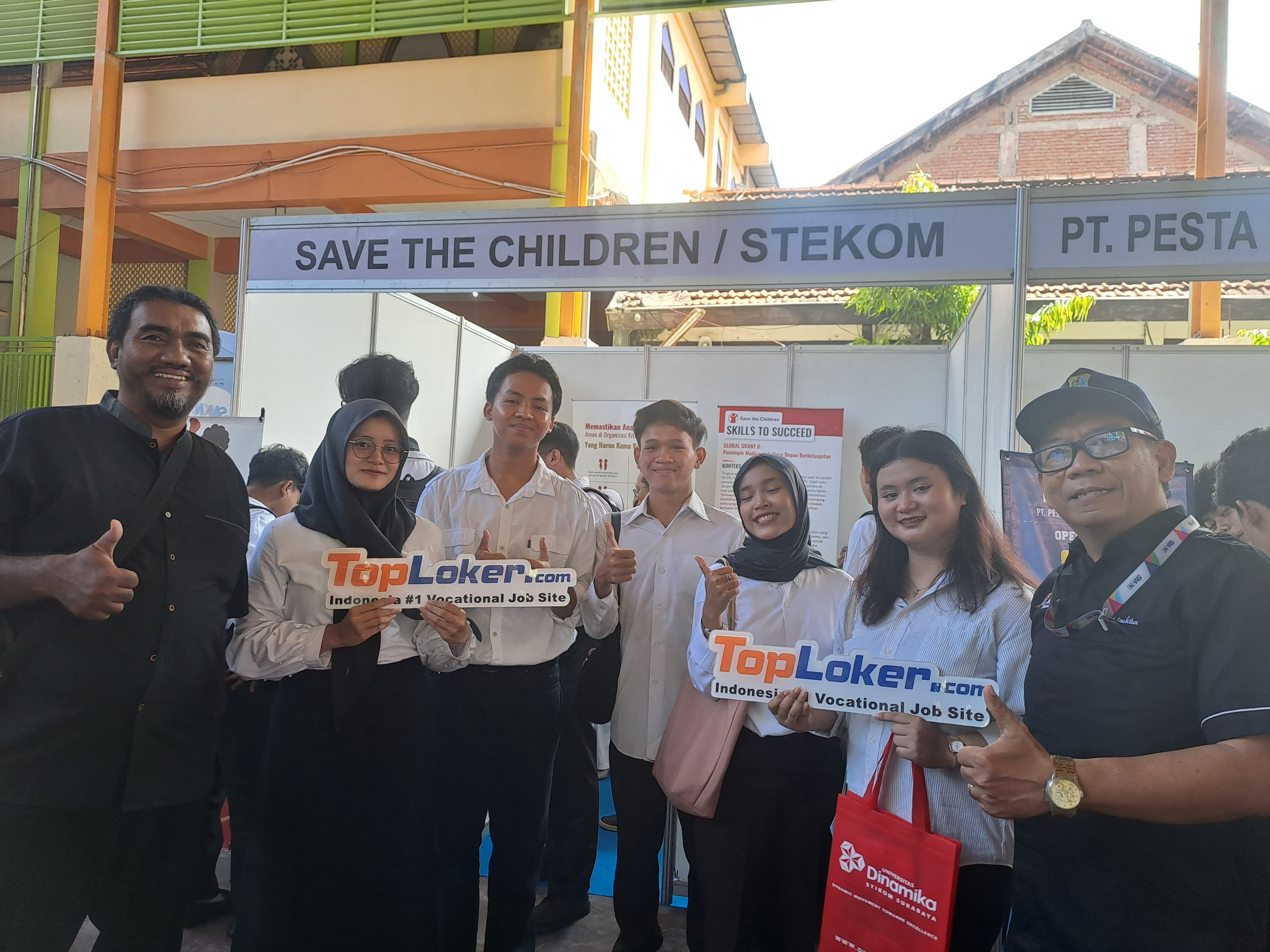 Perluas Jangkauan Edukasi, Universitas STEKOM dan TopLoker.com Kunjungi SMKN 1 Surabaya