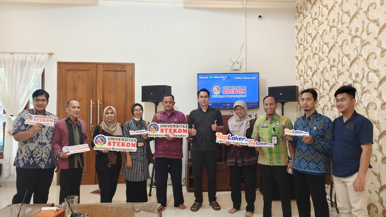Toploker.com Hadiri Diskusi Bersama Ketua BEM STIE STEKOM Bahas Rencana Event Aliansi BEM Solo Raya
