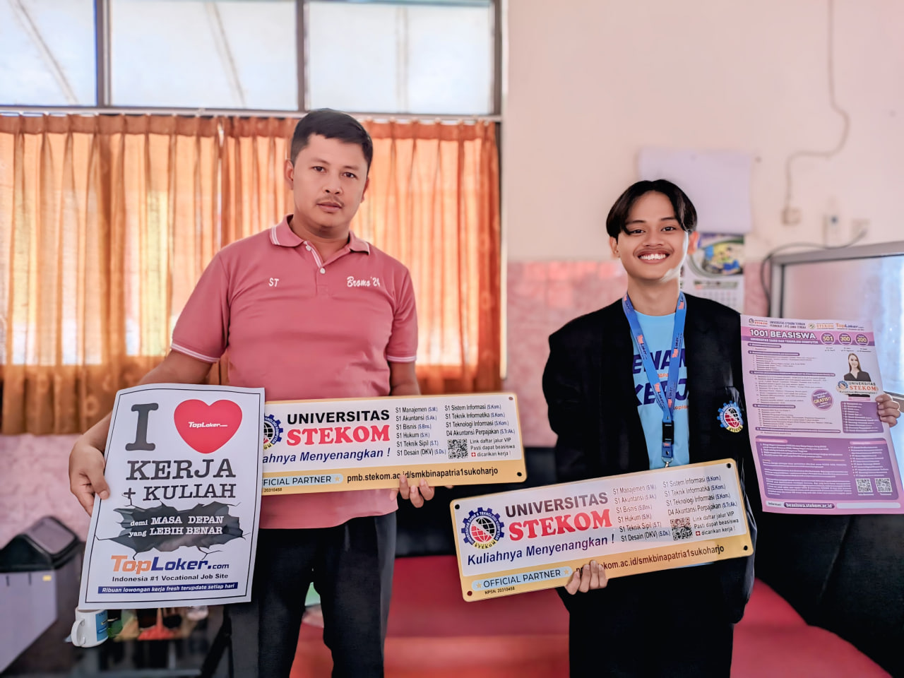 Pererat Silaturahmi, Universitas STEKOM dan TopLoker.com Kunjungi SMK Bina Patria 1 Sukoharjo