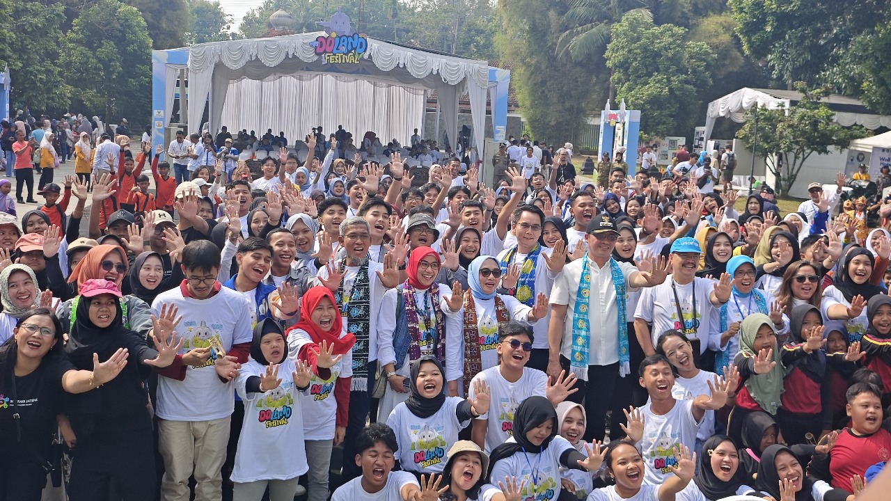 Universitas STEKOM Hadiri Hari Anak Nasional 2025 di Borobudur, Dukung Penuh Pendidikan dan Inklusi Anak