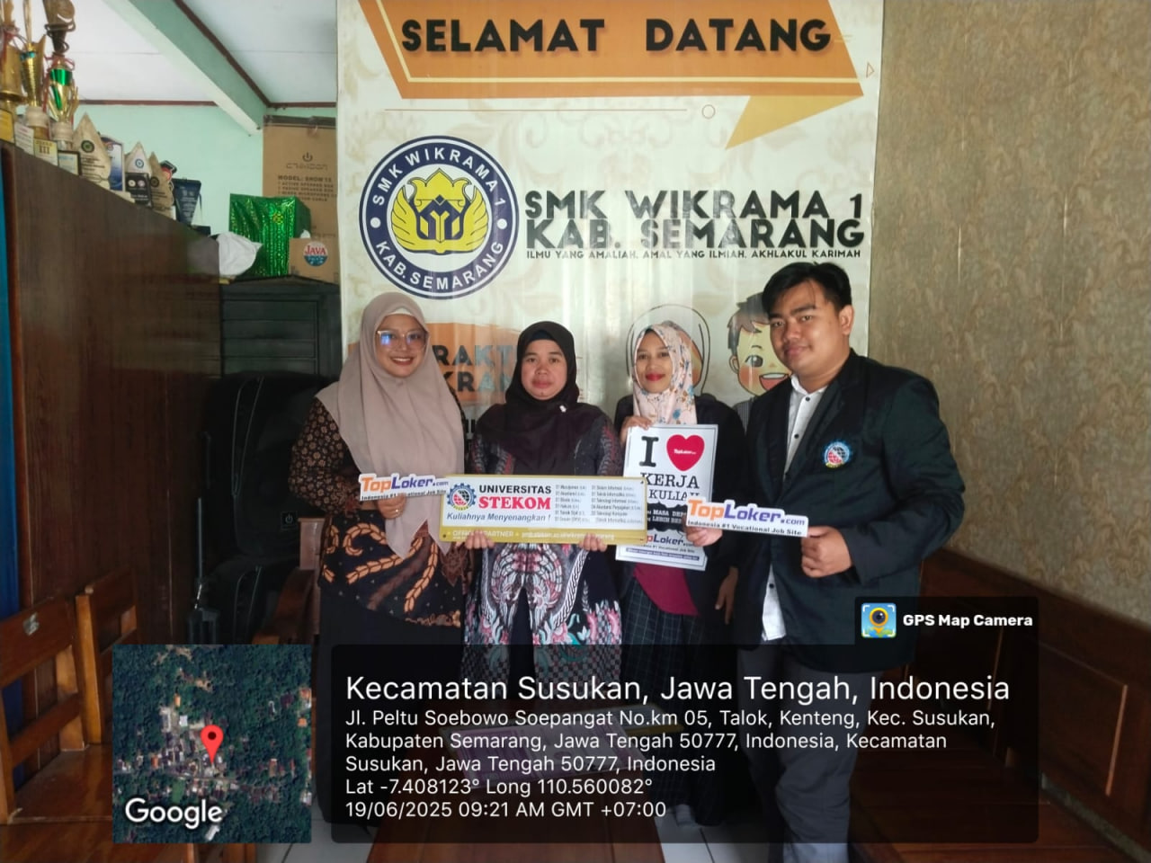 Sinergi Edukasi: Universitas STEKOM dan Toploker.com Kunjungi SMK Wikrama, Perkuat Kerja Sama dan Promosi Karier