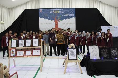 Pameran Karya Mahasiswa Di STEKOM Siliwangi