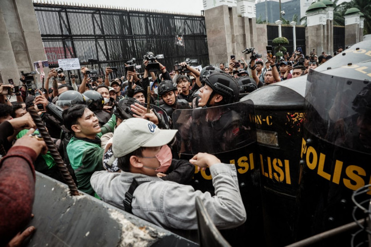 Gelombang Demonstrasi 4 September 2025, Mahasiswa, Buruh, dan Masyarakat Sipil Turun ke Jalan