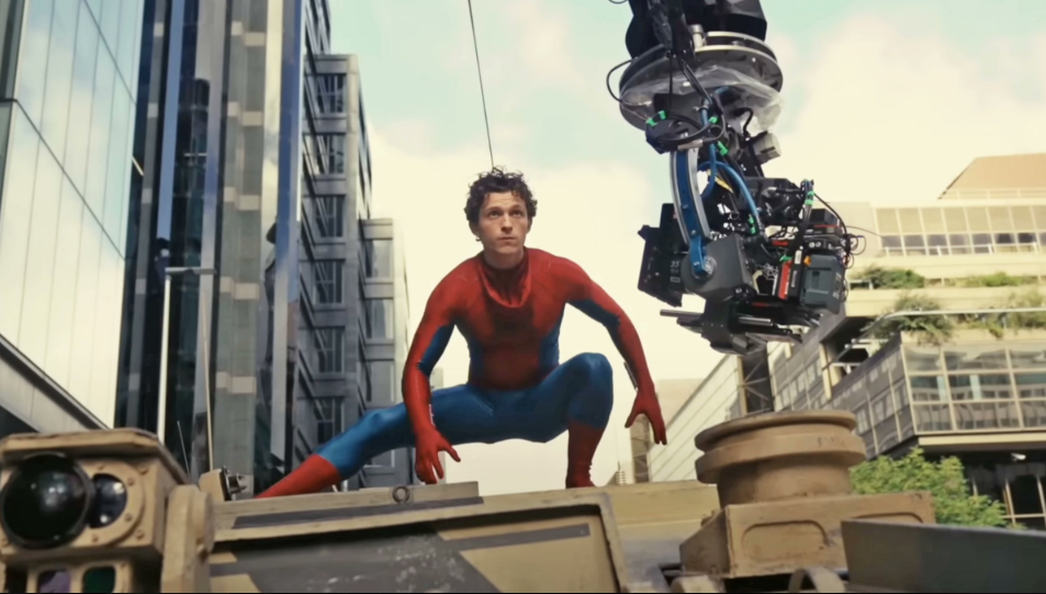 Tom Holland Alami Gegar Otak Ringan saat Syuting Spider-Man: Brand New Day