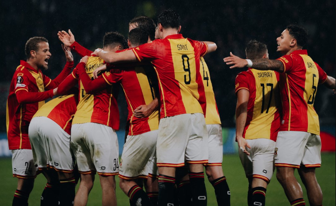 Go Ahead Eagles Kalahkan Aston Villa di Europa League
