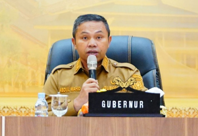OTT KPK Amankan Gubernur Riau Abdul Wahid dan 9 Orang Lainnya