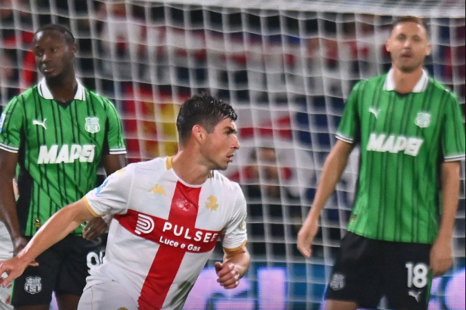 Sassuolo vs Genoa Berakhir Dramatis, Genoa Menang 2-1 Lewat Gol di Menit Akhir