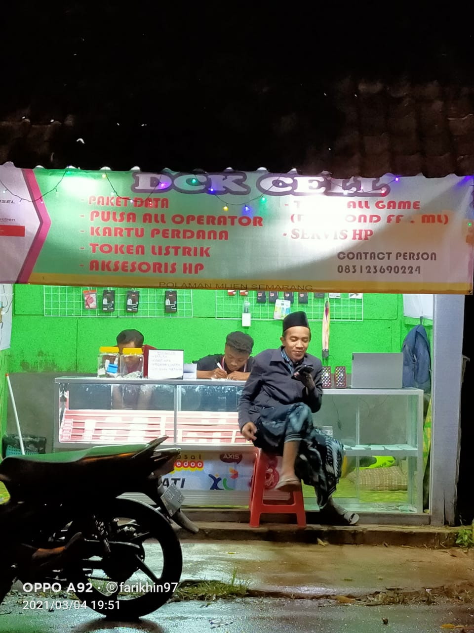 Counter HP Dan Pulsa, Peluang Usaha Yang Tak Pernah Padam