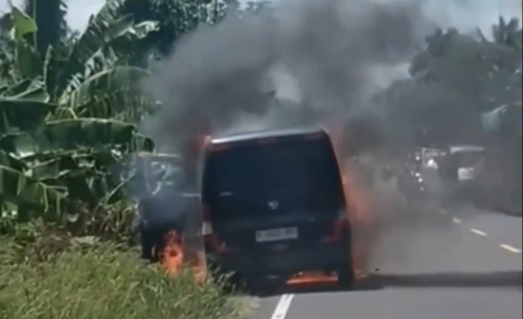 Mobil Pengangkut Uang Terbakar di Polewali Mandar, Hanguskan Rp 4,6 Miliar