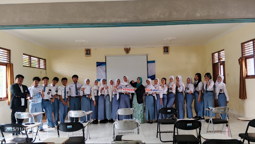 Dorong Akses Pendidikan, Universitas STEKOM Bersama TopLoker.com Gelar Sosialisasi PMB dan Beasiswa di SMK Nusa Persada Salatiga