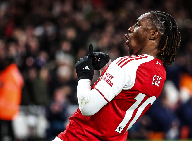 Arsenal Hajar Tottenham 4-1 di Derbi London Utara, Eze Cetak Hat-trick
