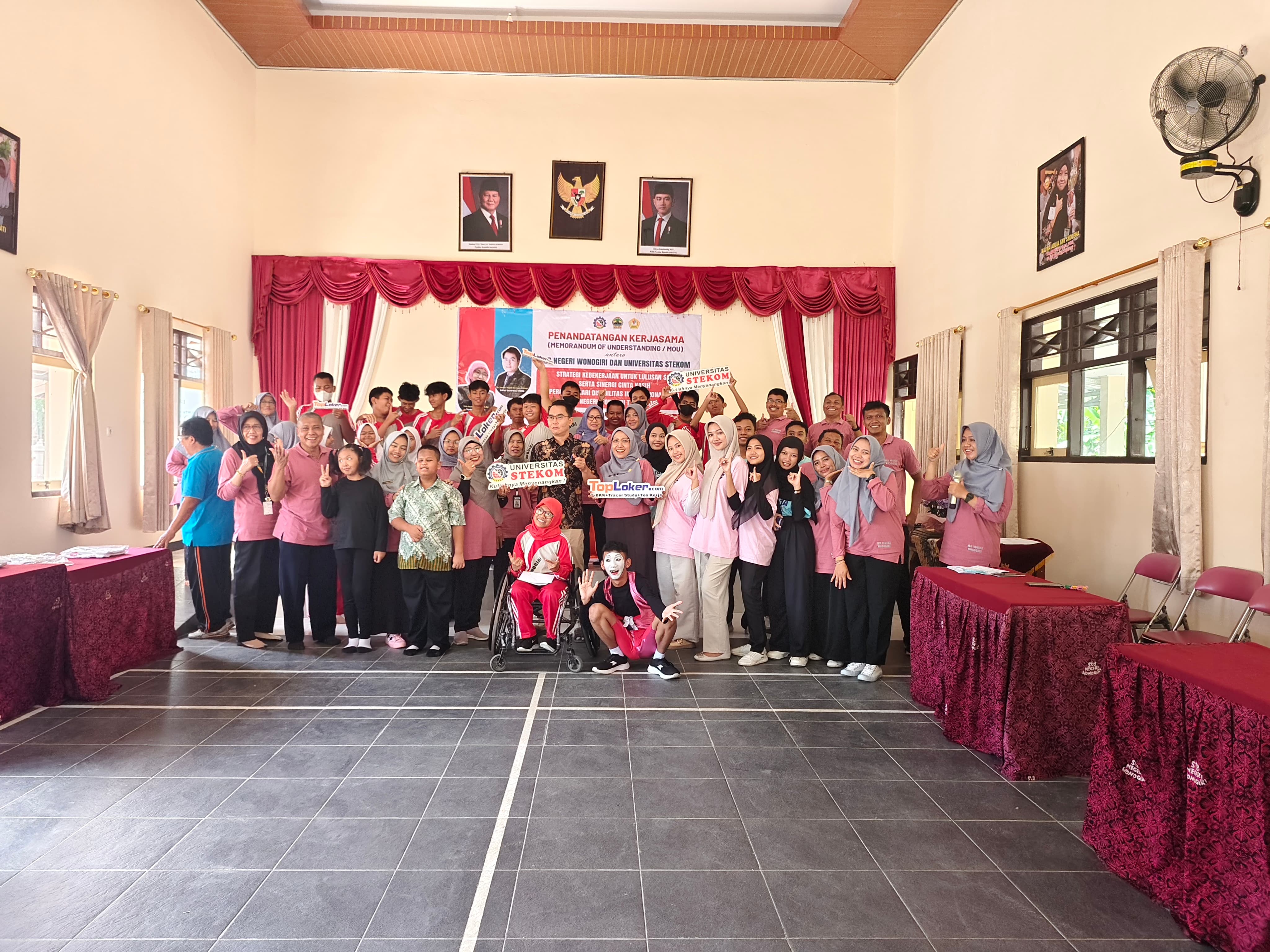 Toploker.com dan Universitas STEKOM Terapkan Program Kakak Adek Asuh untuk Siswa SLB Negeri Wonogiri