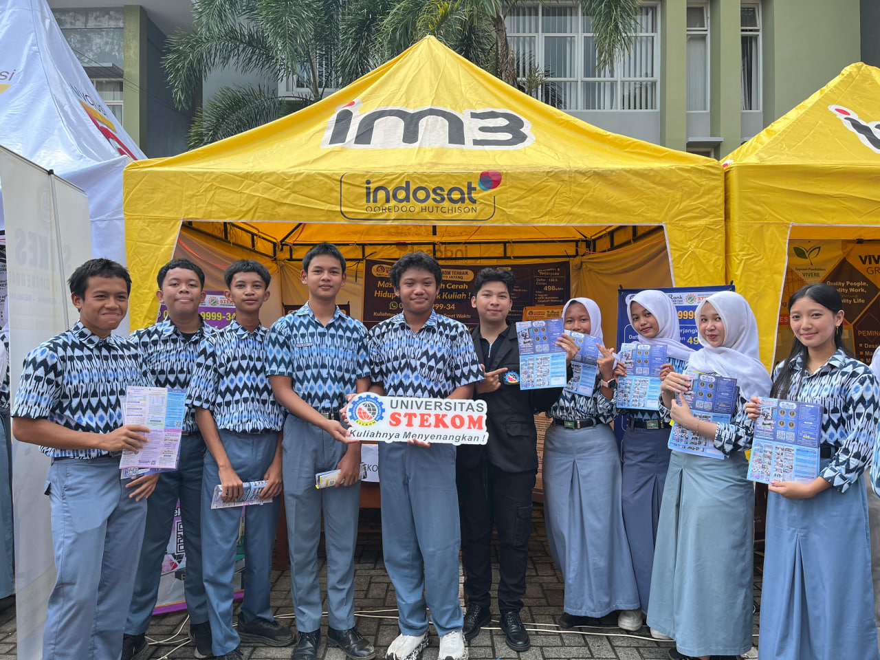 Expo Campus SMAN 1 Boja: Universitas STEKOM Hadir Bersama TopLoker.com Dukung Akses Pendidikan Tinggi