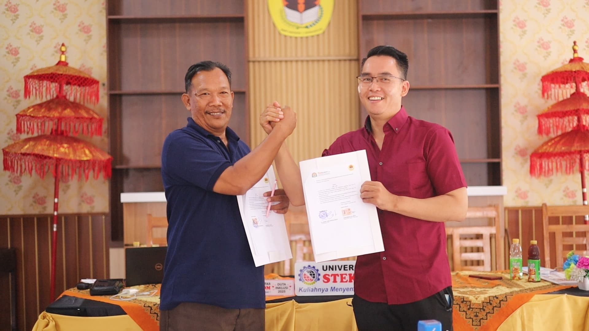 Toploker.com dan SMK Negeri 1 Gerokgak Resmi Jalin Kerja Sama melalui MoU dan Penanaman Pohon Bersama