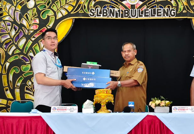 Perkuat Kemandirian Siswa Berkebutuhan Khusus, Toploker.com Bersama Universitas STEKOM Salurkan Hibah dan Tetapkan Duta Kebekerjaan di SLB Negeri 1 Buleleng